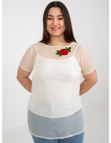 Levně Dámská halenka s nášivkou plus size TONIA světle béžová