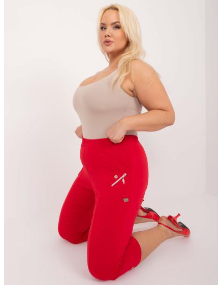 Levně Dámské kalhoty plus size přiléhavé 3/4 HITAS červené