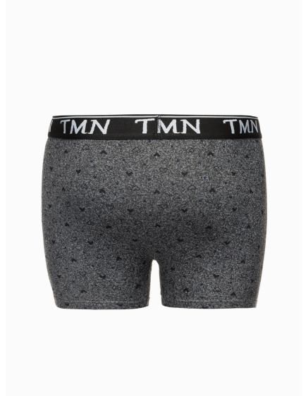 Tmavě šedá