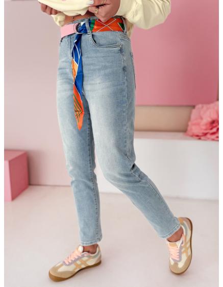 Levně Dámské džínové kalhoty mom fit NEWGEN modré barvy