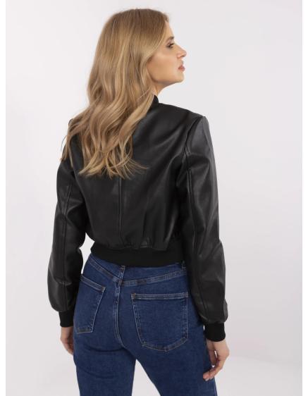 Levně Černá bomber bunda z eko kůže s kapsami
