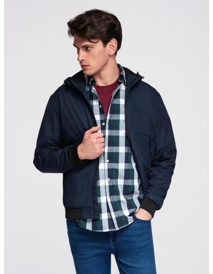 Námořnická modrá