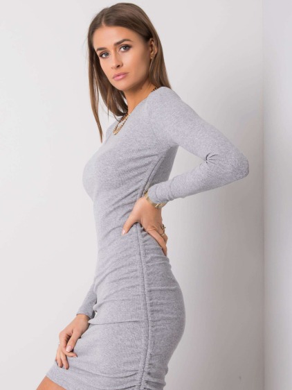 Šedá