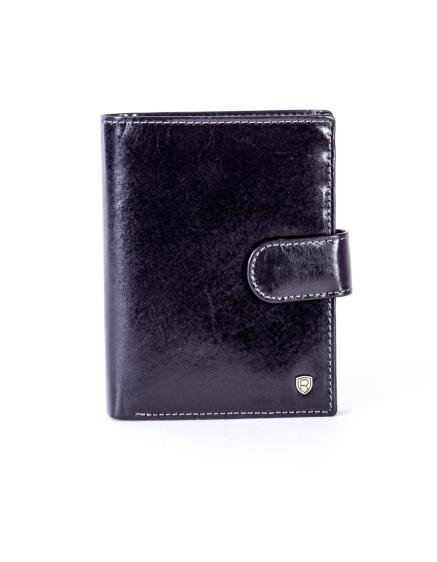 Černá kožená peněženka se zapínáním