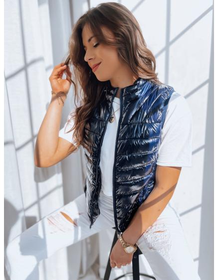 Námořnická modrá